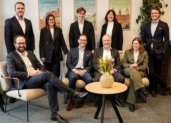 Gruppbild på rådgivarna på bankkontoret Landskrona.