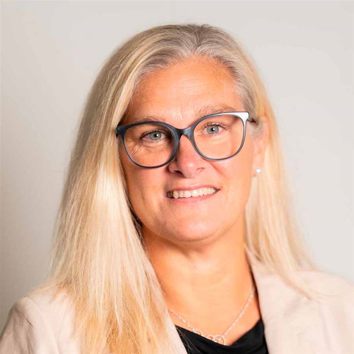 Porträttbild av kontorschefen.