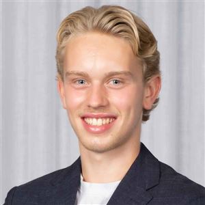 Porträttbild av medarbetare på bankkontoret.